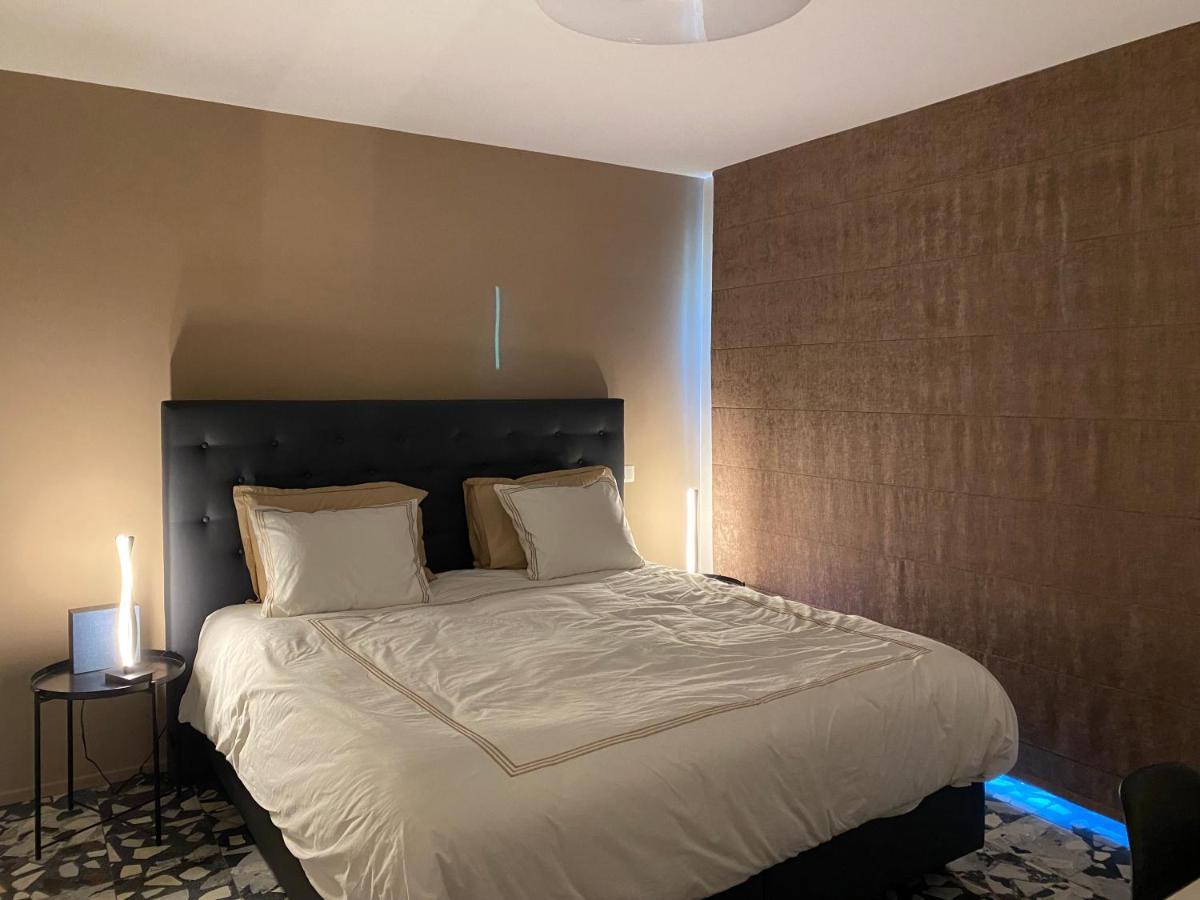 Bed and Breakfast La Couette Du Voyageur Wanze Esterno foto