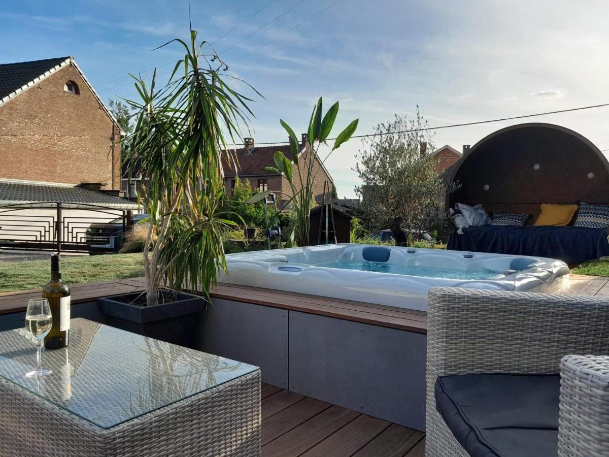 Bed and Breakfast La Couette Du Voyageur Wanze Esterno foto